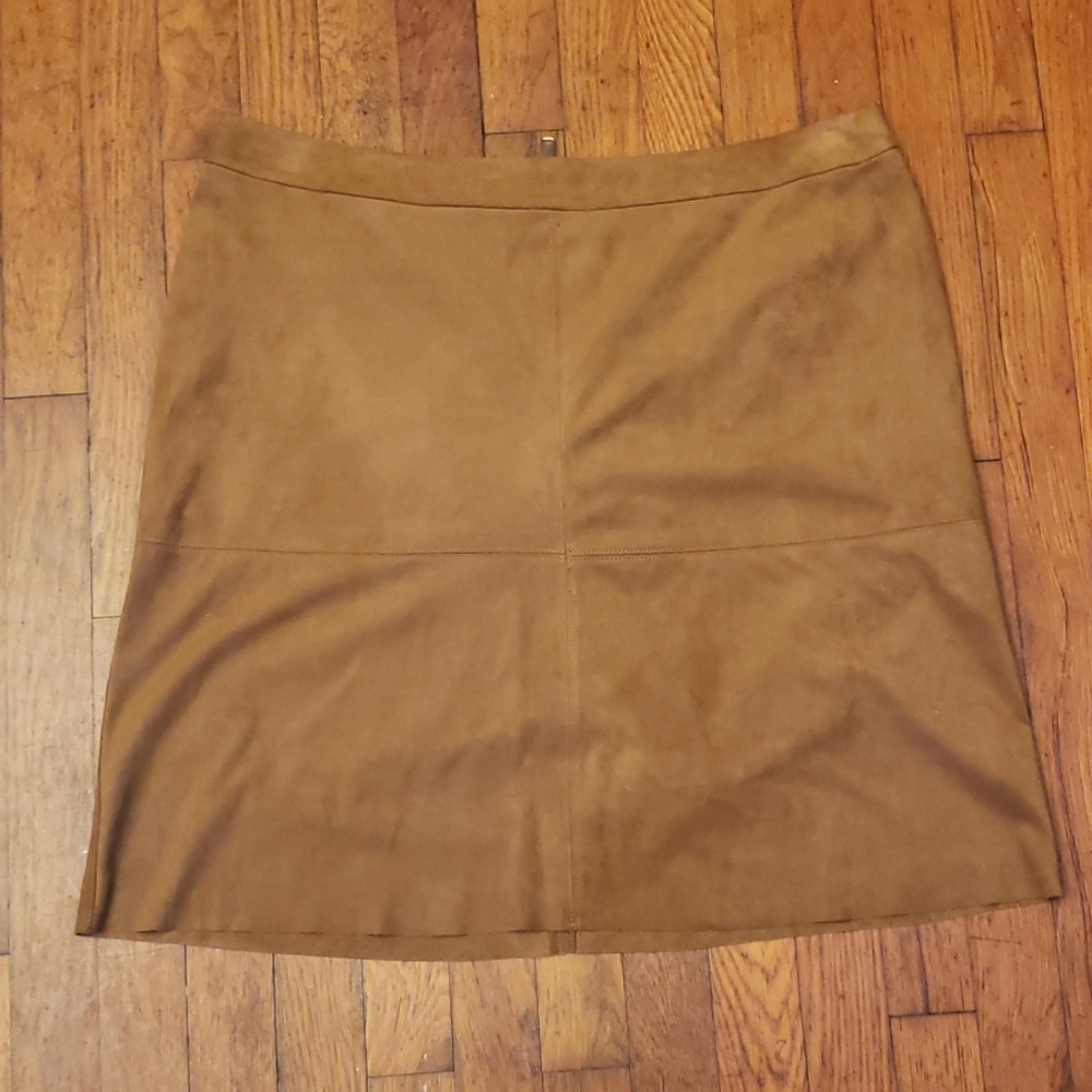 NWOT Alfani 14W Brown Faux Suede Skirt Back Zip